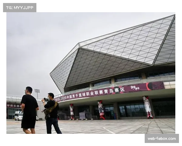 青岛国信篮球馆启动智能座椅改造,为下赛季提升观赛体验 青岛国信篮球馆启动智能座椅改造,为下赛季提升观赛体验